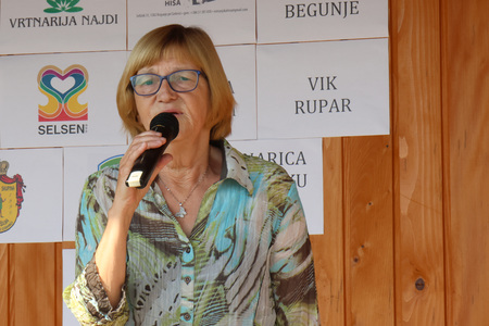 Kulturna prireditev Na lepi Menišiji 20 foto Ljubo Vukelič